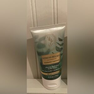 Bath & Body Works Stress Relief Body Cream - Eucalyptus & Spearmint